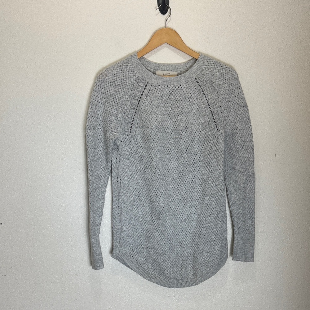 LOFT Light Gray Knit Pullover Sweater